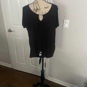 Roz & Ali Black Keyhole Tie-Front Tee
